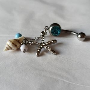 Seashell inspired bellybutton ring